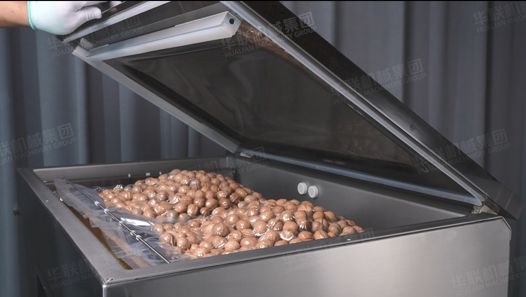 ナット用の真空パッケージングマシン